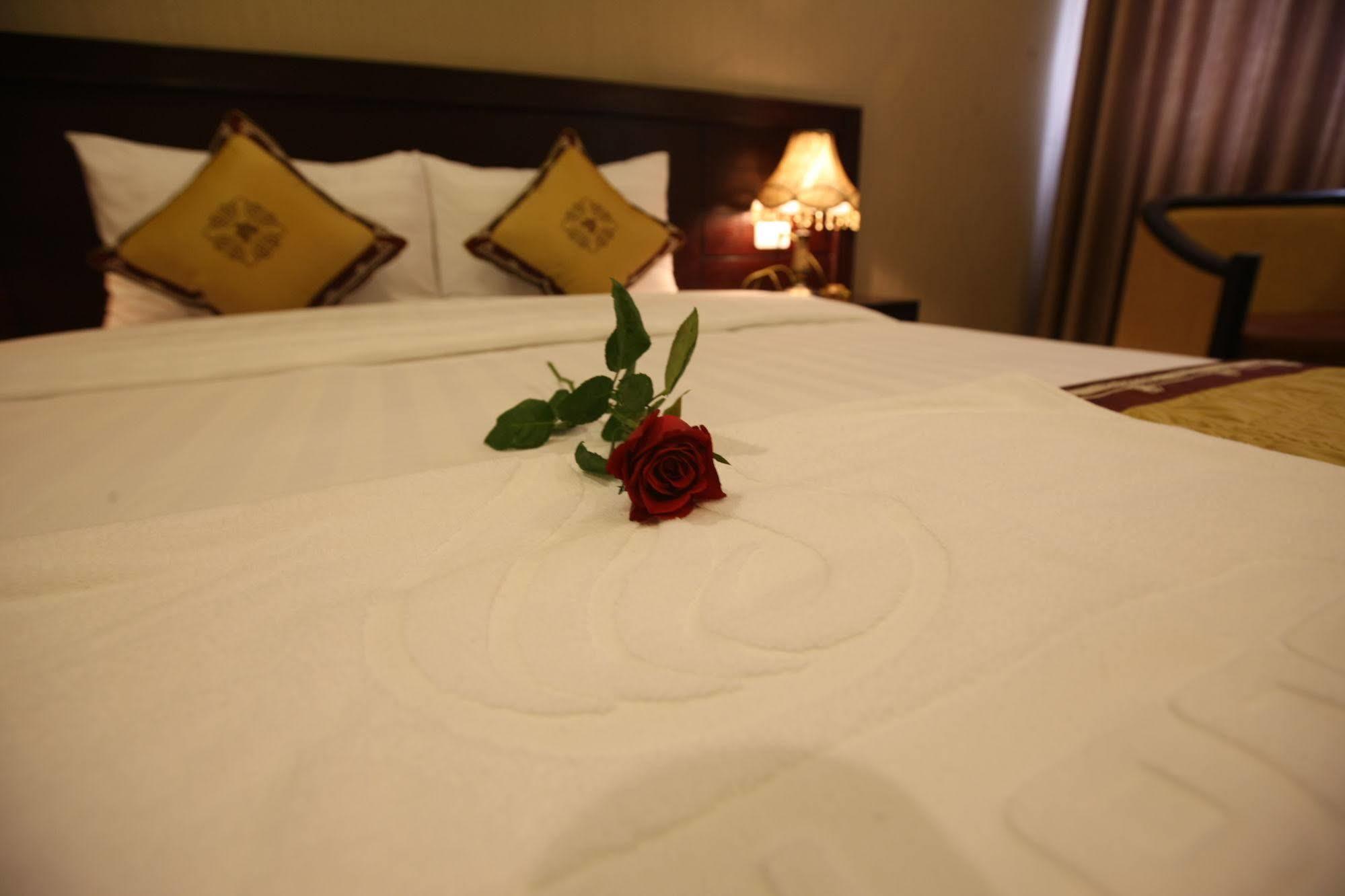 Lac Long Hotel Hajfong Zewnętrze zdjęcie